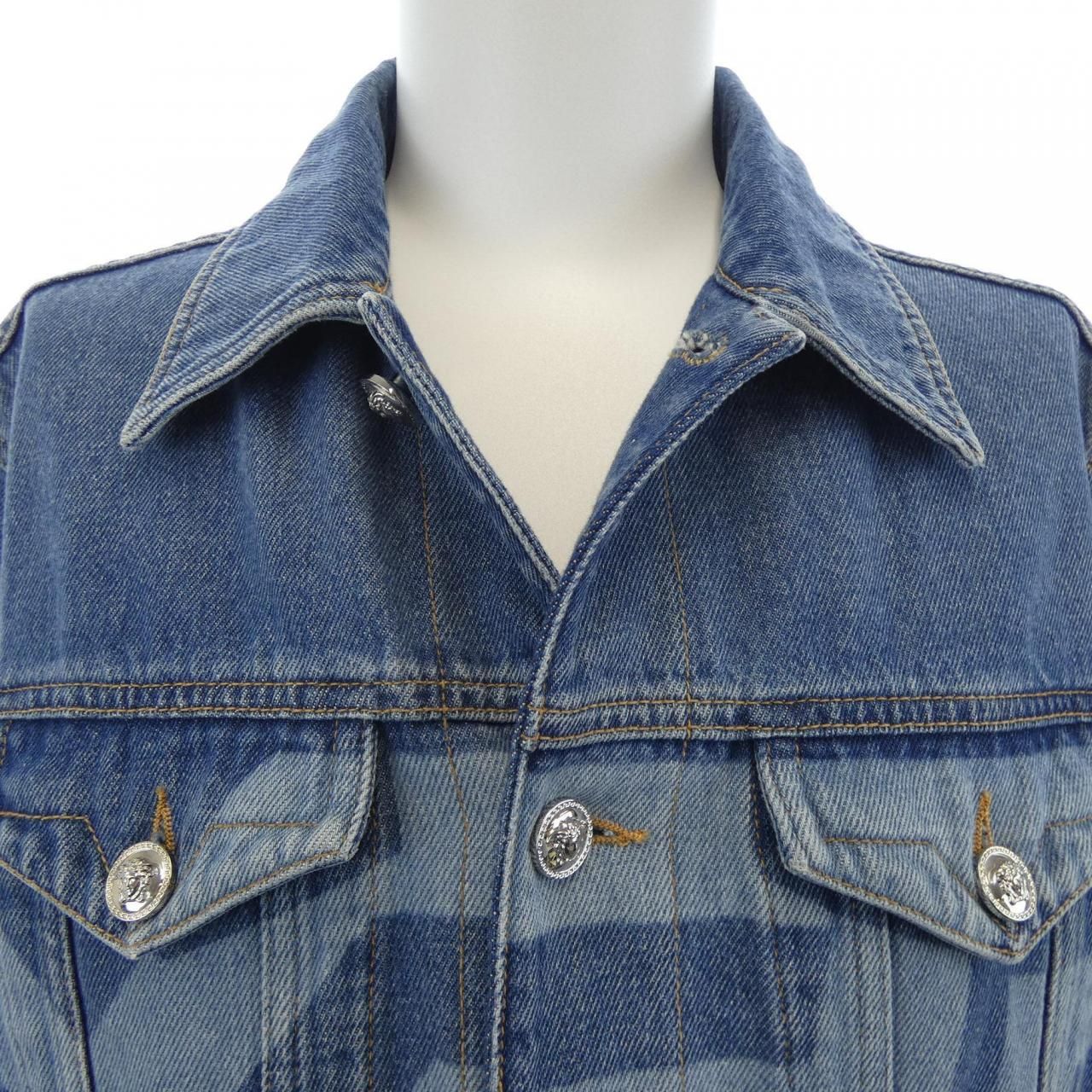 ヴェルサーチェ VERSACE A85236 デニムジャケット - メルカリ