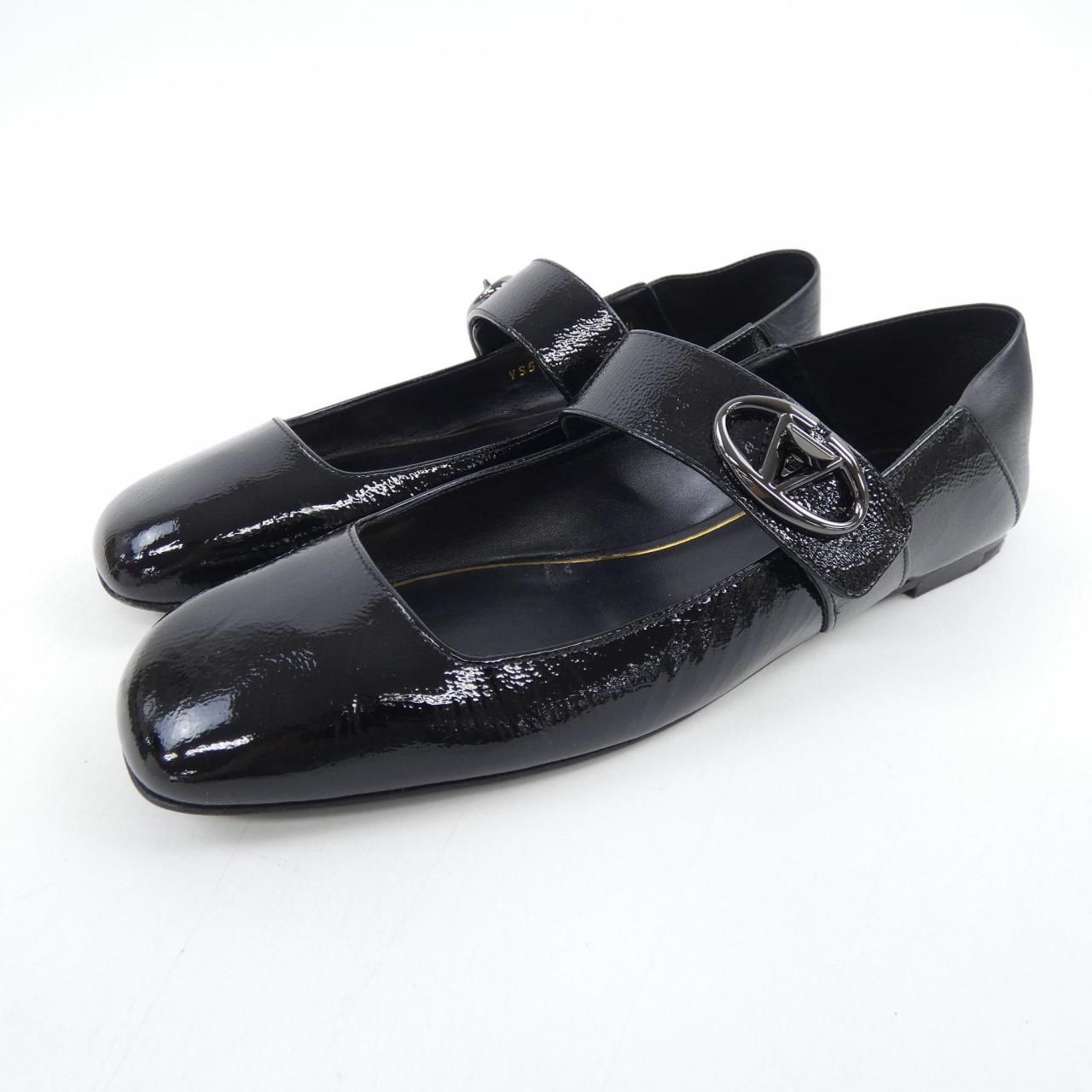 VALENTINO GARAVANI フラットシューズ 公式ヴァレンティノ 