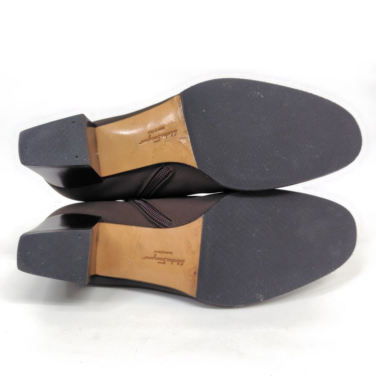 ☆使用感少なめ美品☆Salvatore Ferragamo フェラガモ ショートブーツ