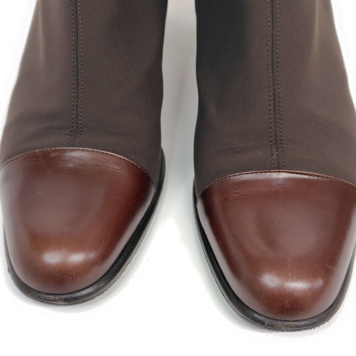 ☆使用感少なめ美品☆Salvatore Ferragamo フェラガモ ショートブーツ