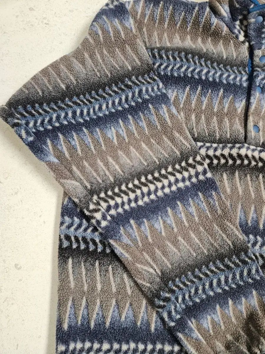 パタゴニア Synchilla L ミネハ下