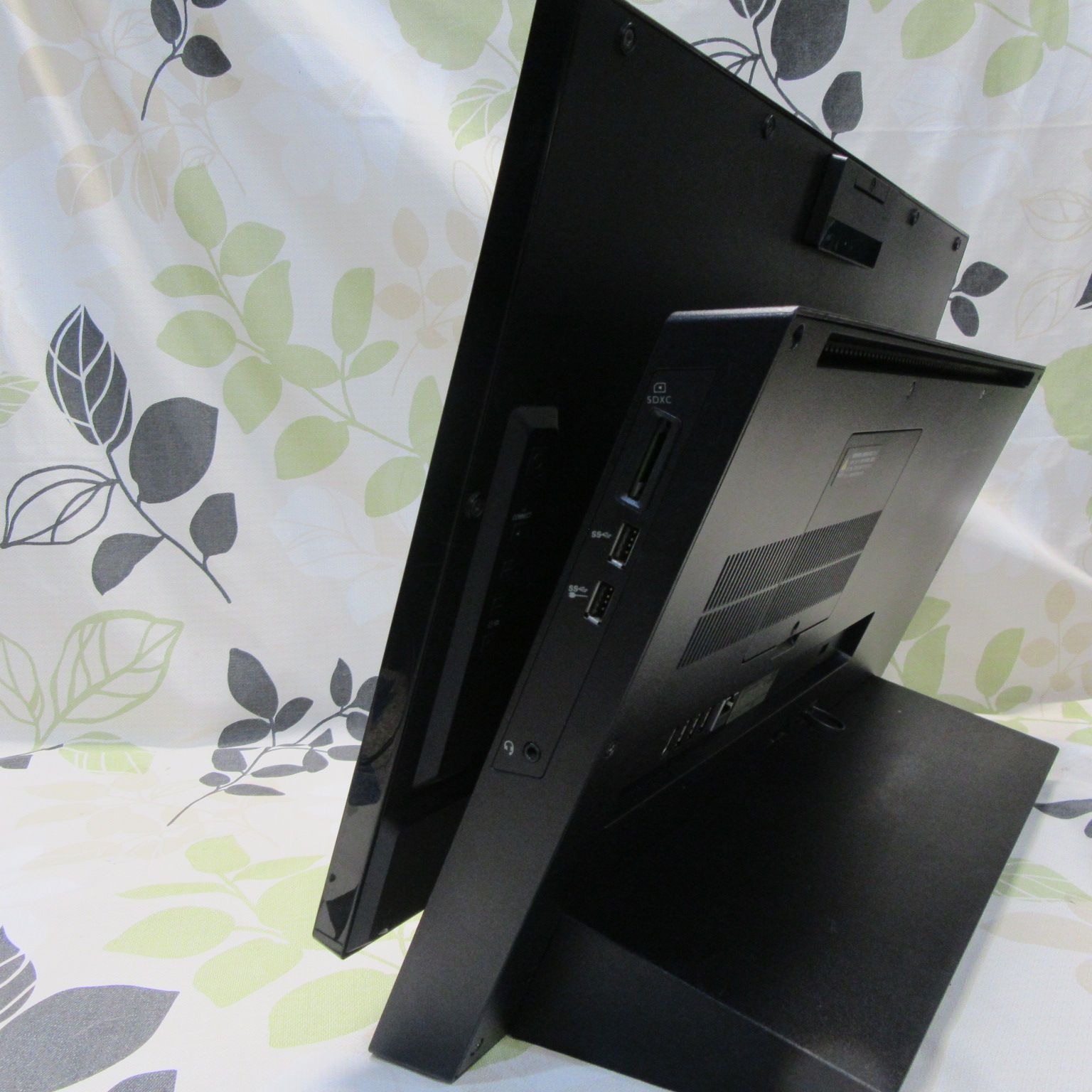 Win11公式対応Corei7/メ8G/新品SSD480G/DVD/無線/高音質 - メルカリ