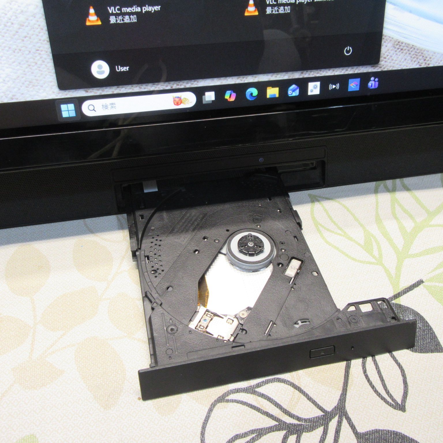 Win11公式対応Corei7/メ8G/新品SSD480G/DVD/無線/高音質 - メルカリ