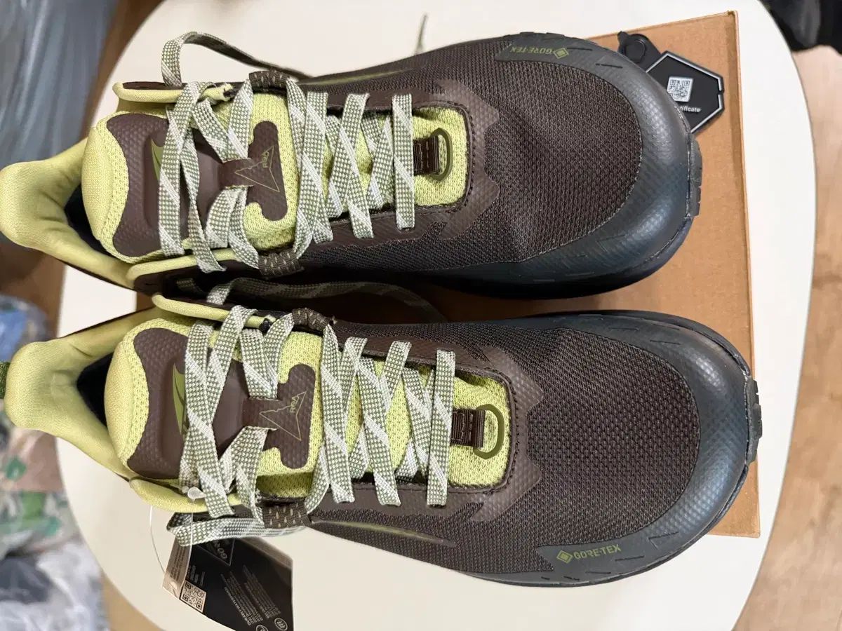 ノダ x アルトラ チーム 5 GORE-TEX ゴアテックス ブラウン 280 サイズ us 10