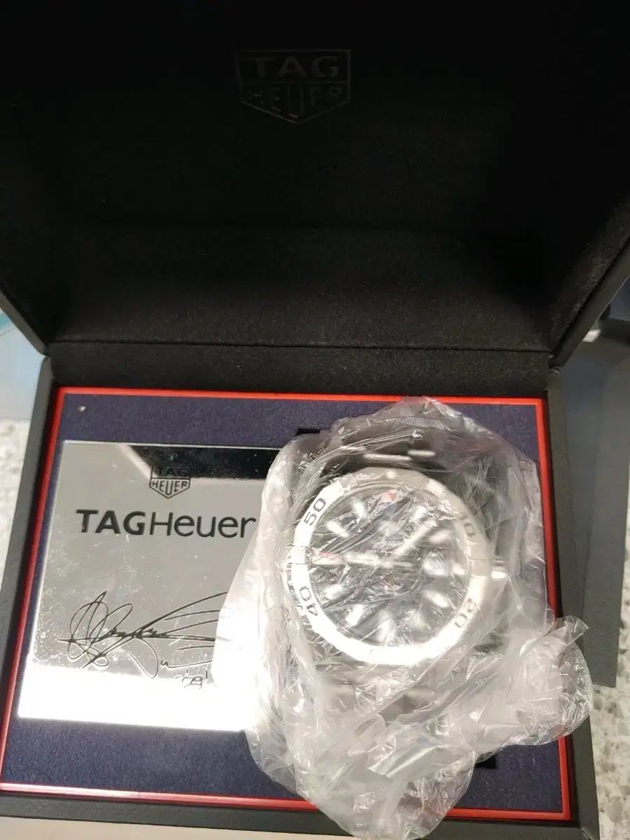 タグ ホイヤー アクアレーサー ソン フンミン エディション