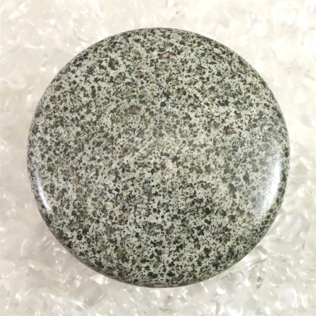 H E社 ガーディアナイト AZOZEO 45mmソーサー 証明書付 28 5g 榎本通商51440