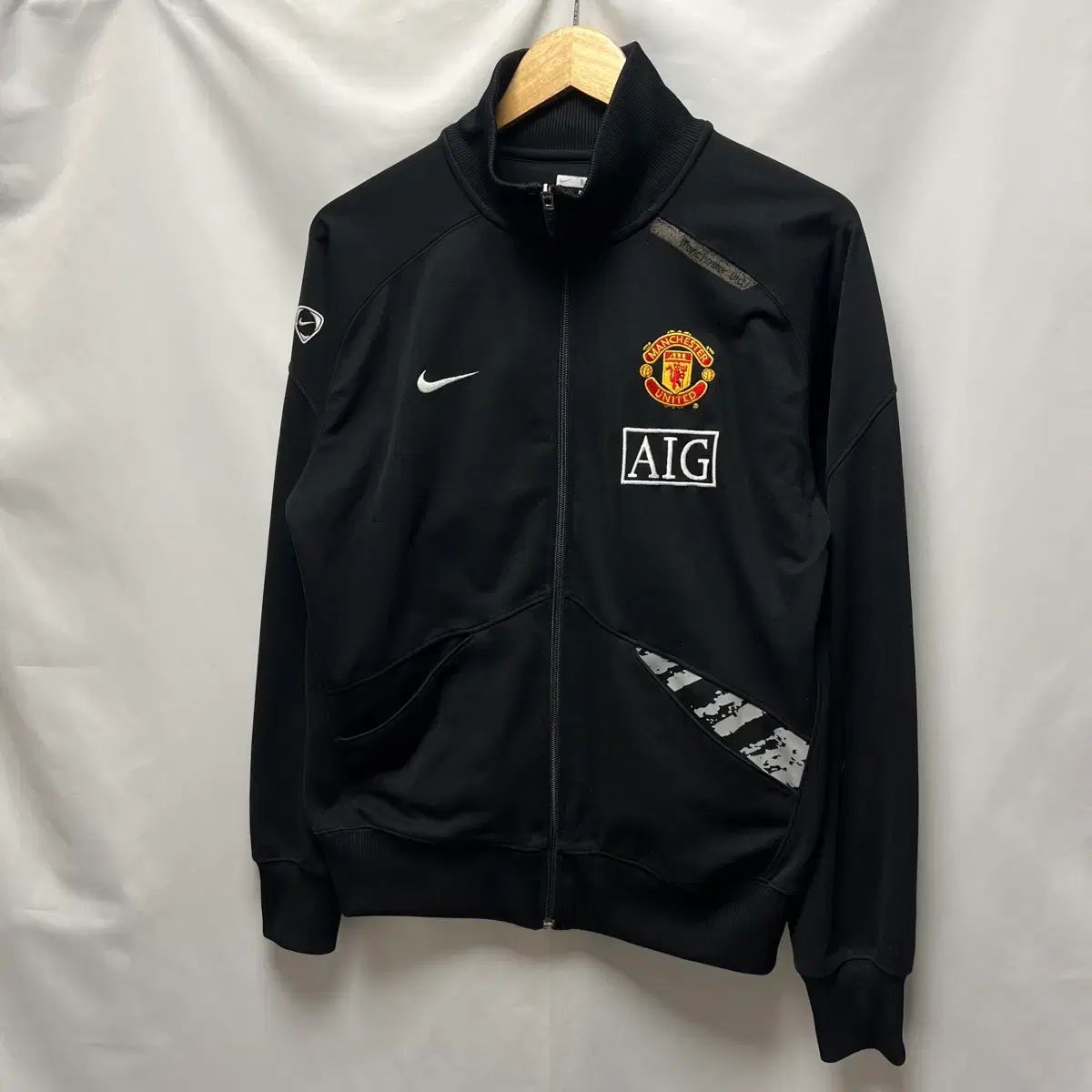 正規品/M NIKE マンチェスター・ユナイテッドFC 07-08 AIG トレーナー