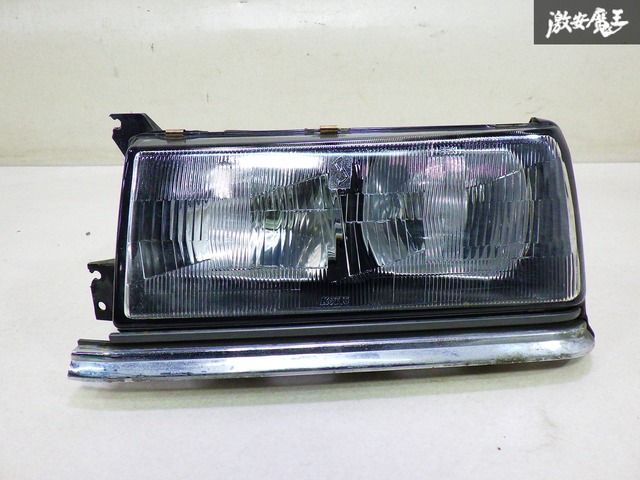 レンズ割れ無！】 日産 純正 R30 DR30 スカイライン RS 前期 ハロゲン