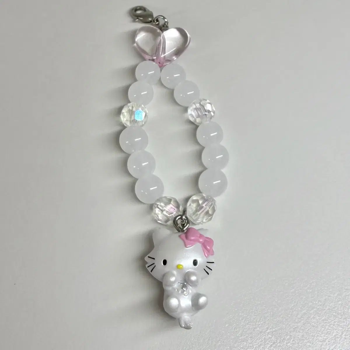 チャーミーキティ ストラップ キーホルダー 出品 - メルカリ