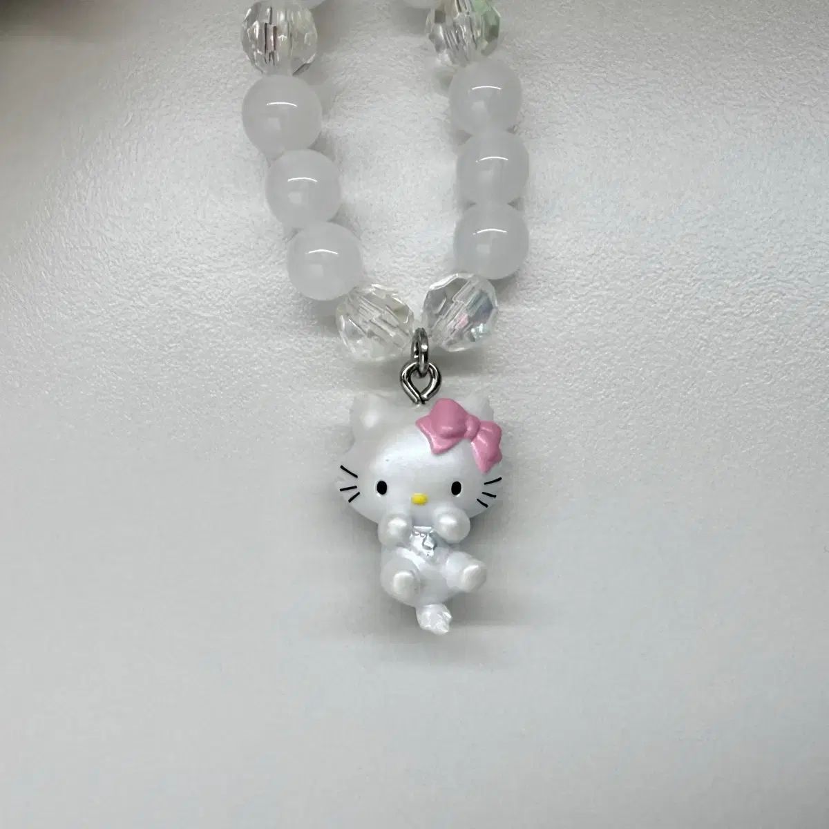チャーミーキティ ストラップ キーホルダー 出品 - メルカリ