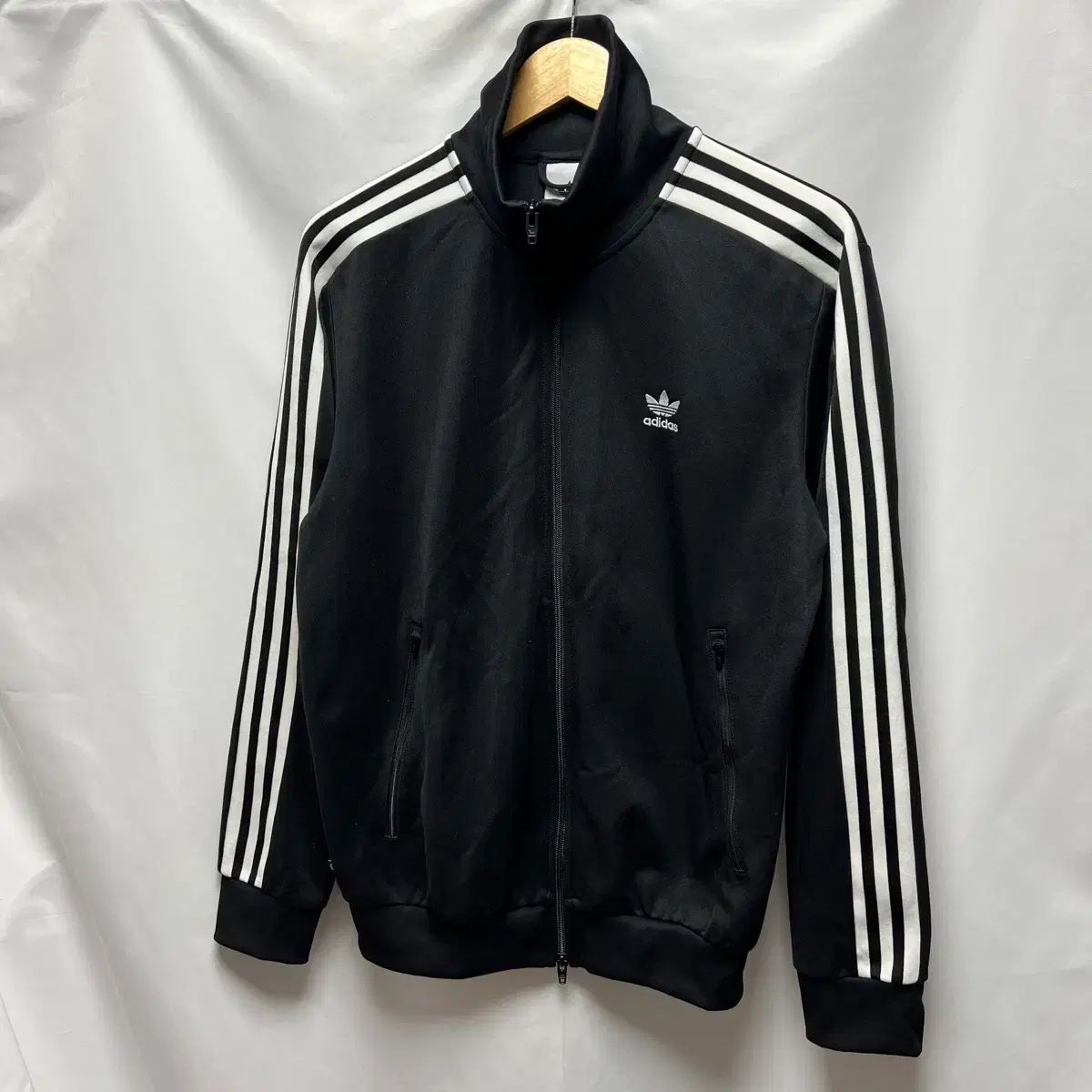 正規品/L adidas(アディダス) 新モデル BECKENBAUER(ベッケンバウアー