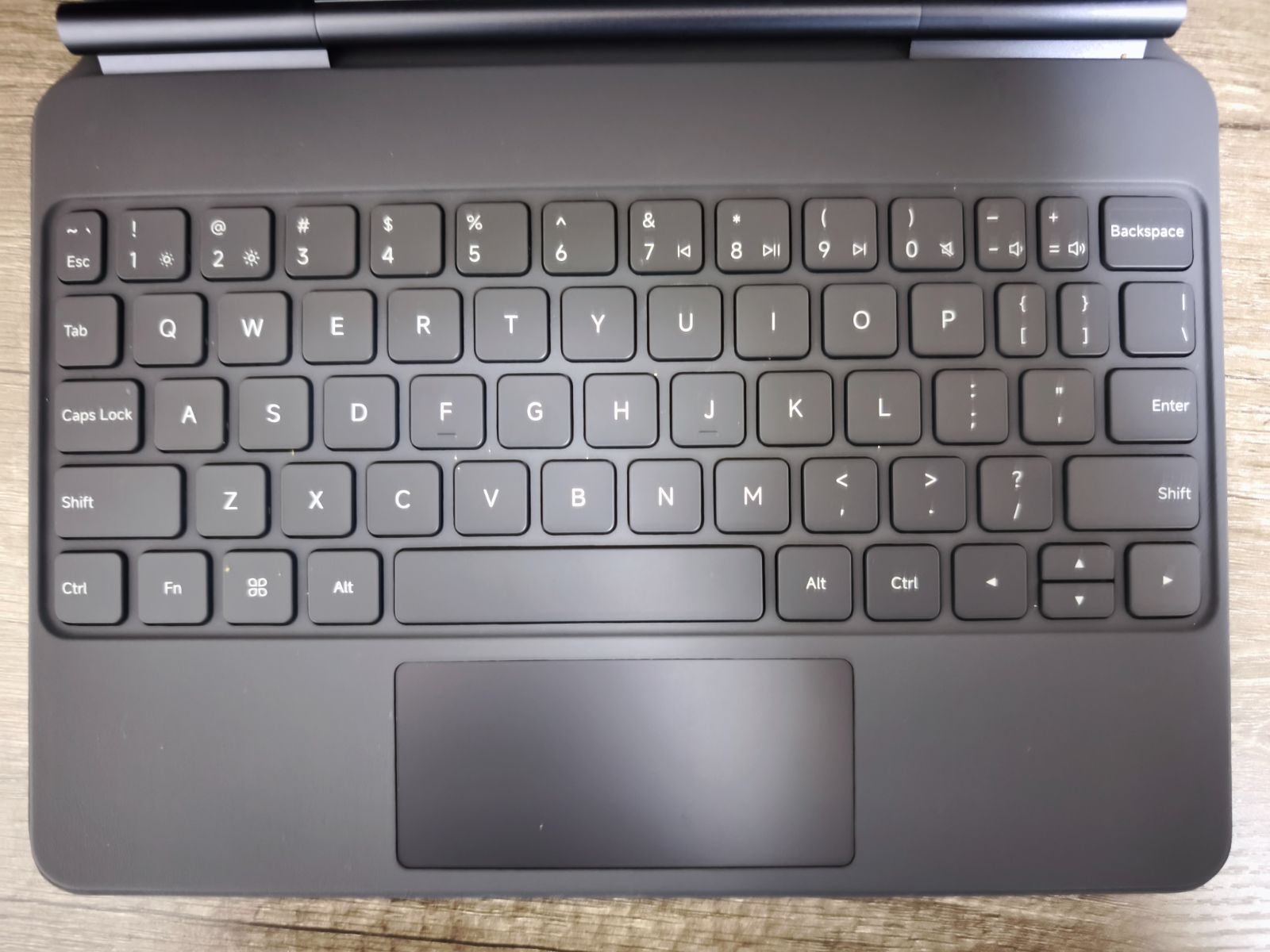 美品】Xiaomi Pad 7/7 Pro Focus Keyboard - メルカリ