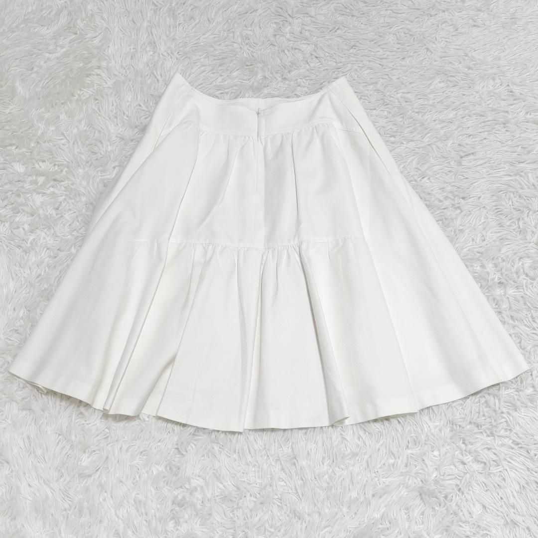 美品 FOXEY 切り替え フレアスカート 38 S ホワイト - メルカリ