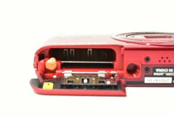 極美品｜Nikon COOLPIX S3500 デジタルカメラ 光学7倍ズーム 有効画素