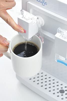  迅速に発送 マリン 家庭用卓上型 コンパクトウォーターサーバー AQUA CUBE 2 AQC-002 コンパクトタイプ初の冷水7℃を実現 |冷水|温水|水分補給| 255 b 6396 その他 キッチン 食器