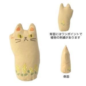 ケー イー アイ NY刺繍オーナメント猫 マトリカリア ミモザ ナンテン 5521-CA 入数 10