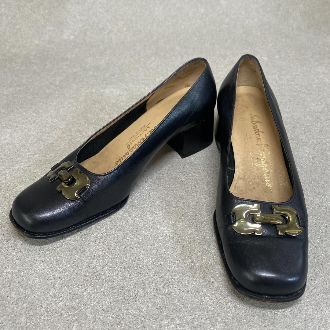 サルヴァトーレフェラガモ 21cm相当スクエアトゥガンチーニパンプス