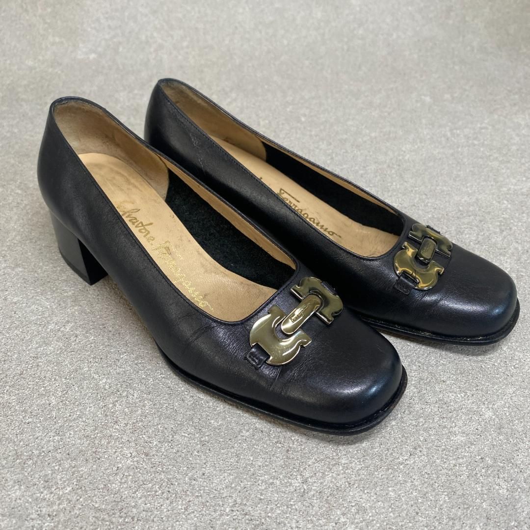サルヴァトーレフェラガモ 21cm相当スクエアトゥガンチーニパンプス