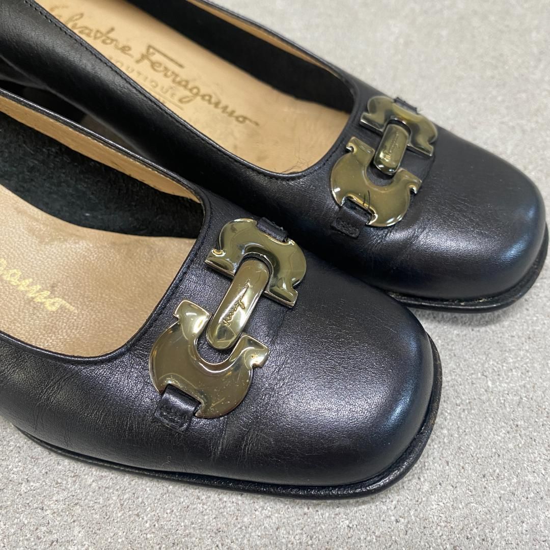 サルヴァトーレフェラガモ 21cm相当スクエアトゥガンチーニパンプス