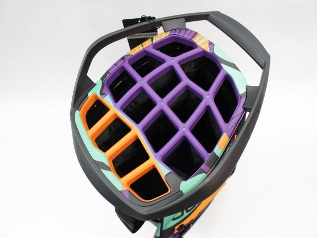  OGIO オジオ 2026 WOODE カートバッグ Tetra 15分割口 キャディバッグ 日本未発売USモデル 7861 ゴルフボール ゴルフバッグ キャディバッグ ゴルフ