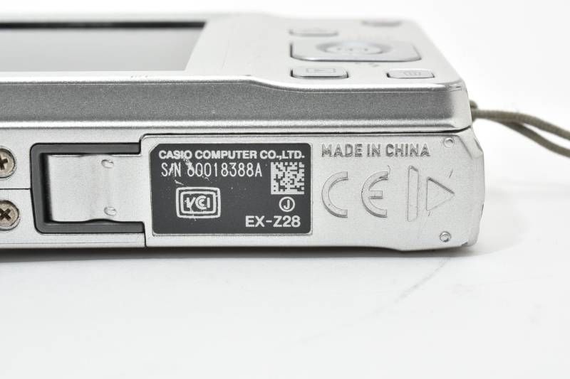 実用品】Casio カシオ EXILIM EX-Z28 シルバー コンパクトデジタル