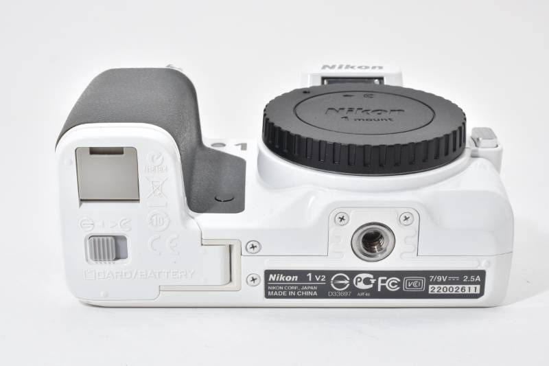 光学極上品】Nikon ニコン NIKON1 V2 ボディ 白 ホワイト ボディ