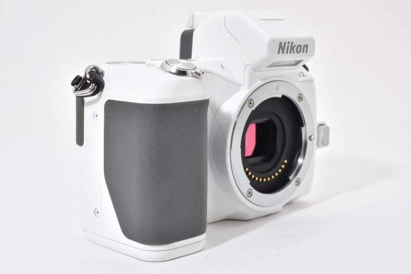 光学極上品】Nikon ニコン NIKON1 V2 ボディ 白 ホワイト ボディ