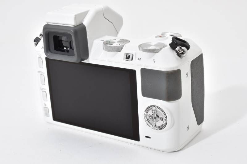 光学極上品】Nikon ニコン NIKON1 V2 ボディ 白 ホワイト ボディ