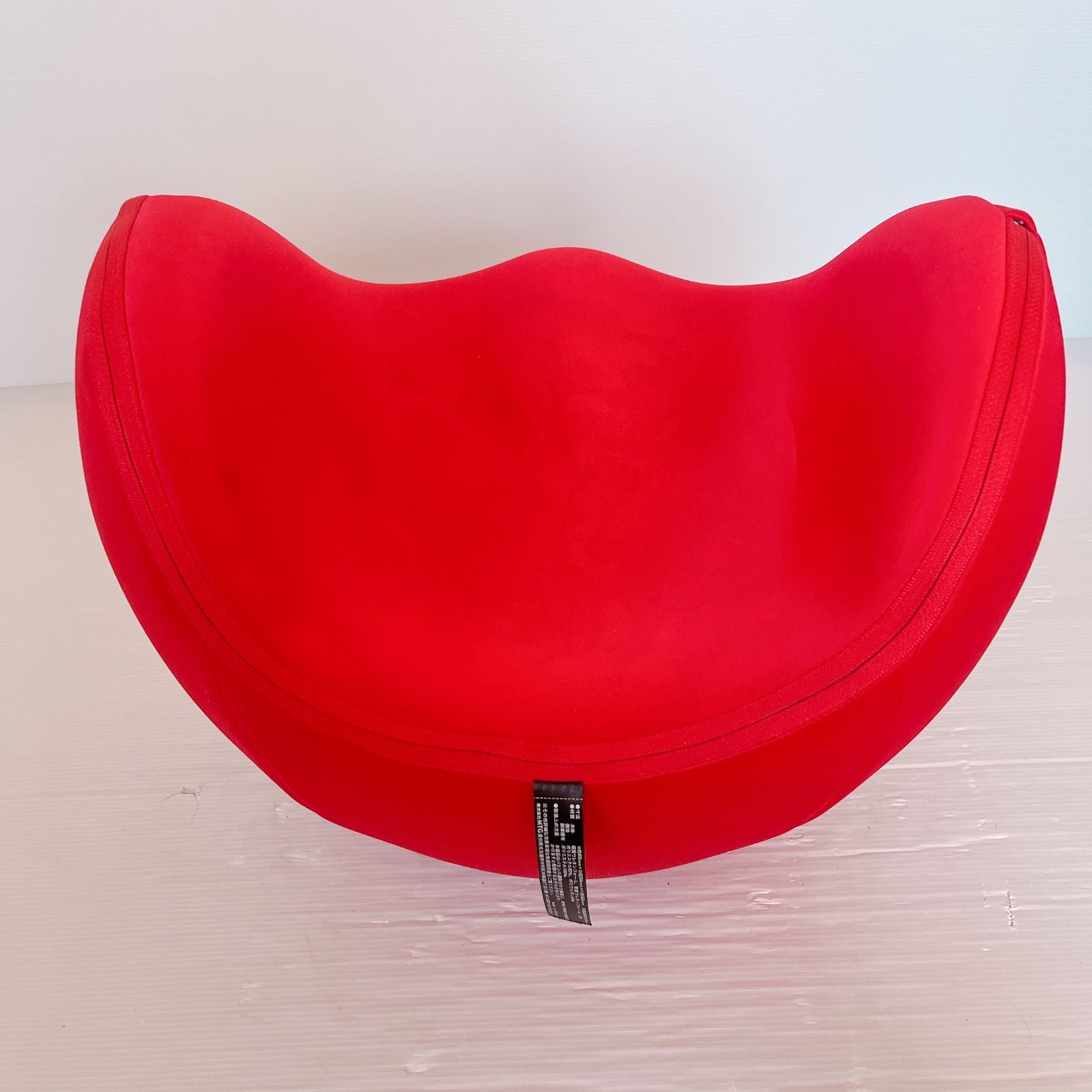 MTG バランスチェア CUVILADY（クビレディ）レッド 型番/品番：BC