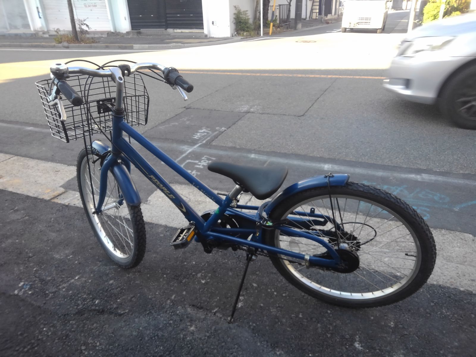 引き取り限定！(名古屋市昭和区)中古子供自転車3947 前後タイヤ