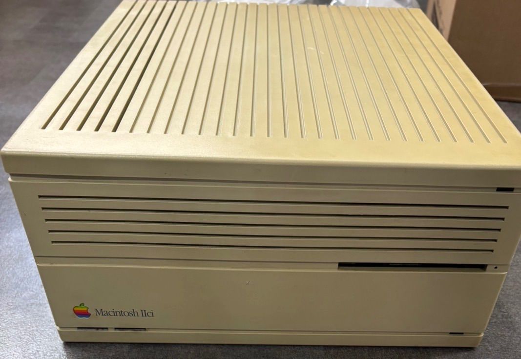 Macintosh Ⅱci 本体 動作未確認 ジャンク - メルカリ