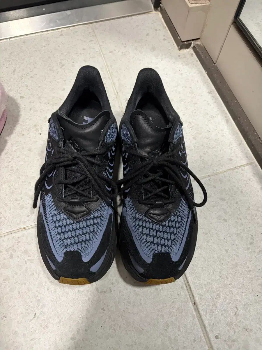  260 ホカ CliftonLs ブラックアンカー 登山靴 トレッキングシューズ アウトドアシューズ