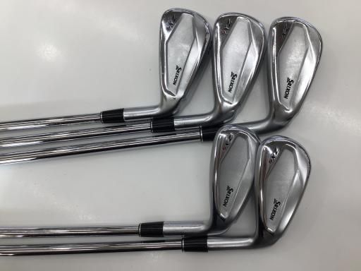 中古】 ダンロップ SRIXON ZX4 6S アイアンセット IR 純正特注シャフト