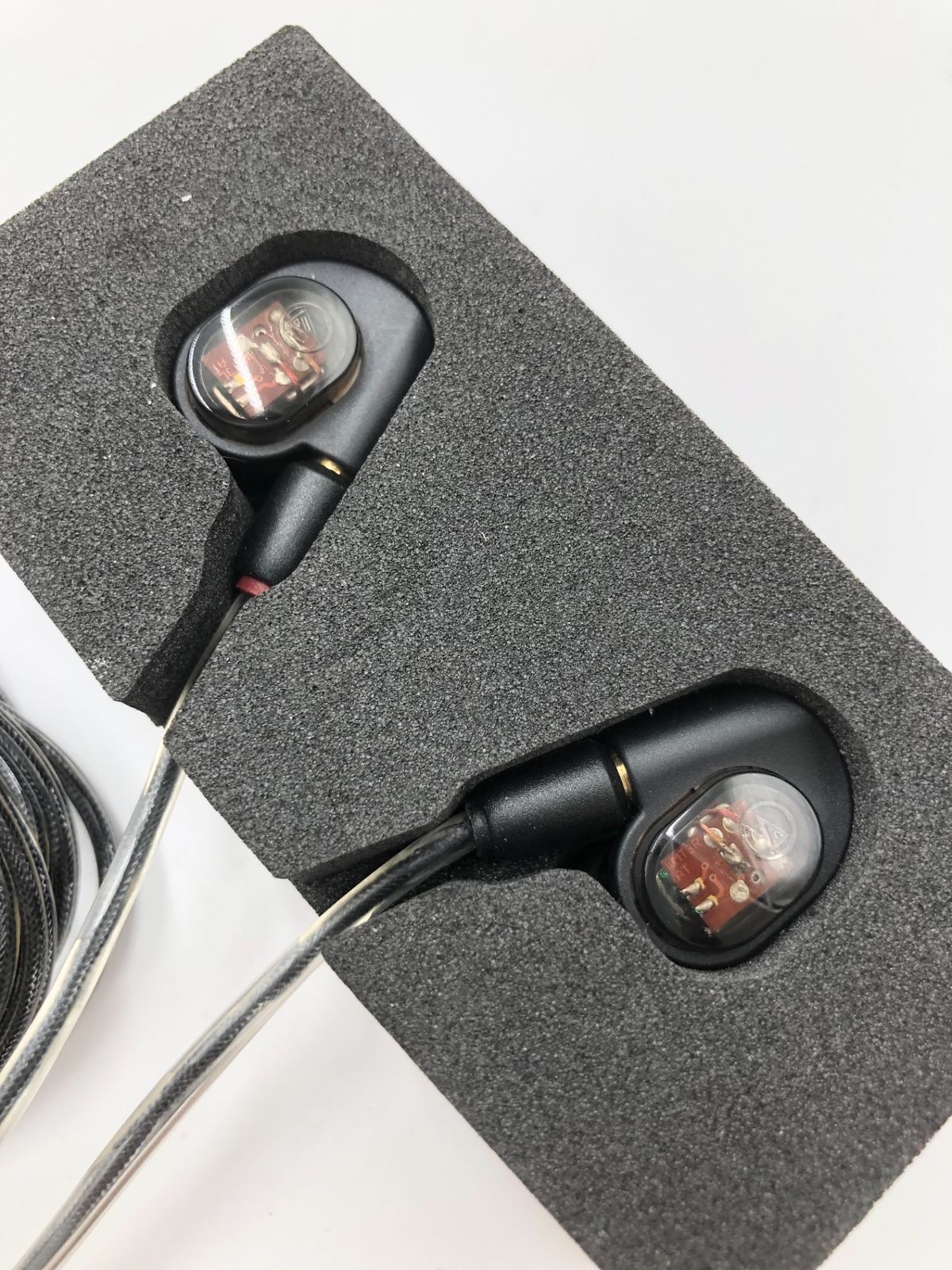 オーディオテクニカ ATH-E70 モニター イヤホン 有線 ゲーミング