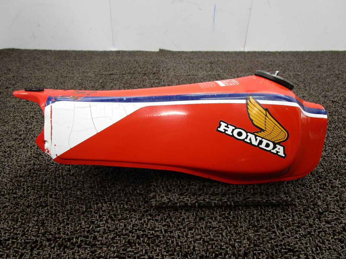 TLM50 ガソリンタンク フューエルコック タンクキャップ □B1626！AD07