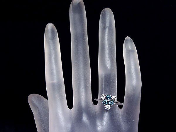 ジュエリー極】極上の輝き！極上天然ブルーダイヤモンド＆天然クリア