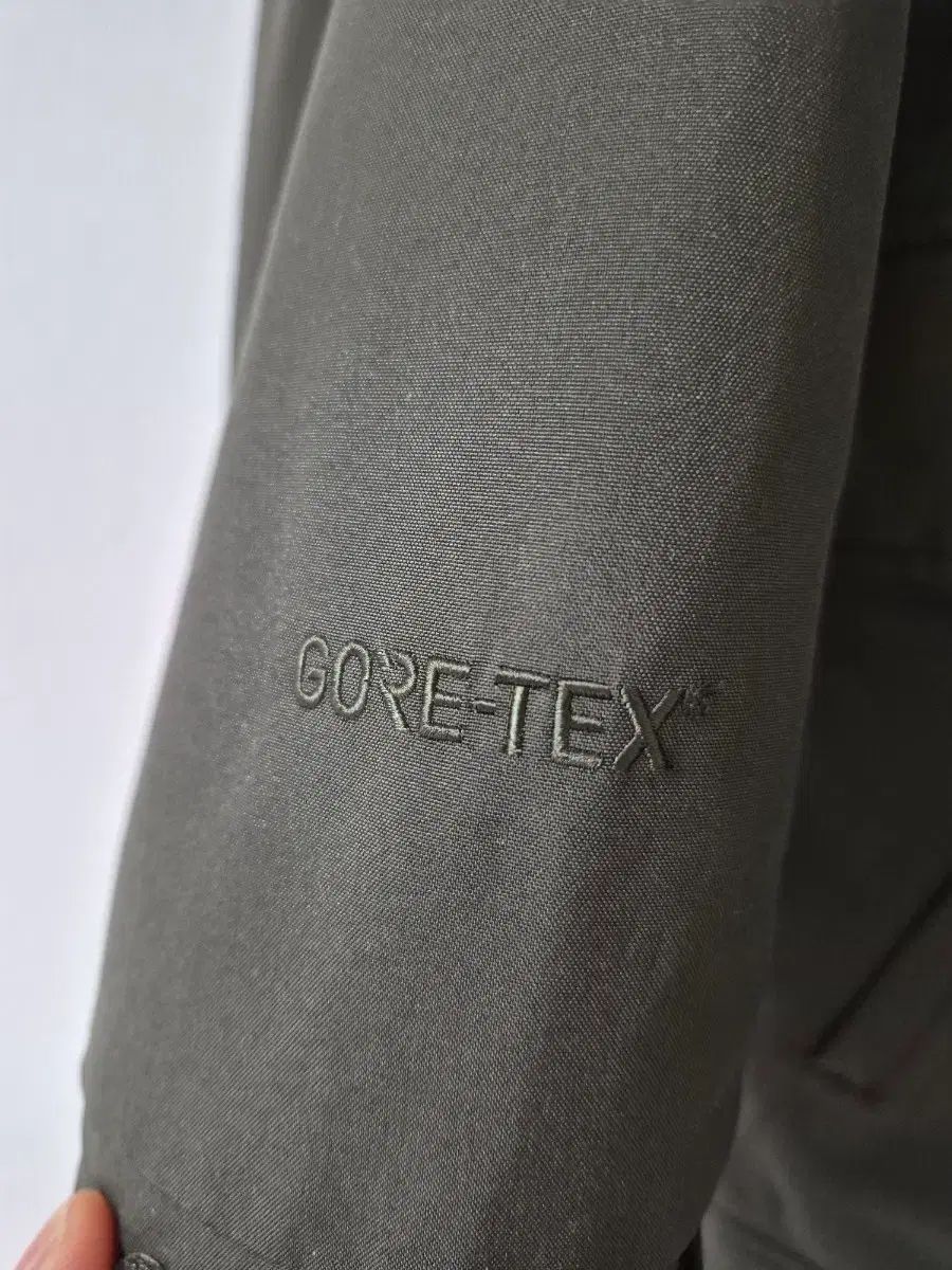 コーロンスポーツ GORE