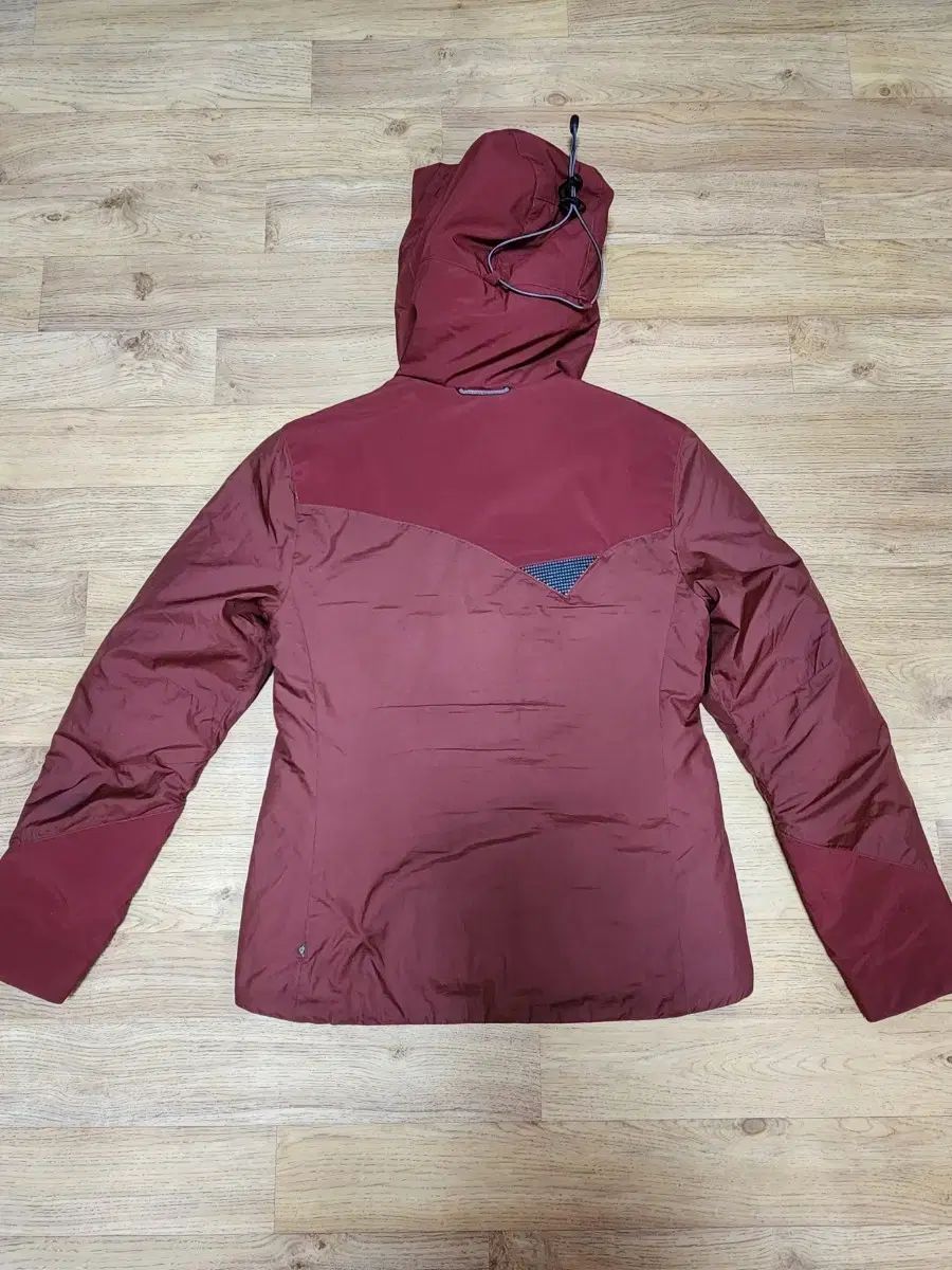 クレッタルムーセン ウルド フード ジャケット レディース xs