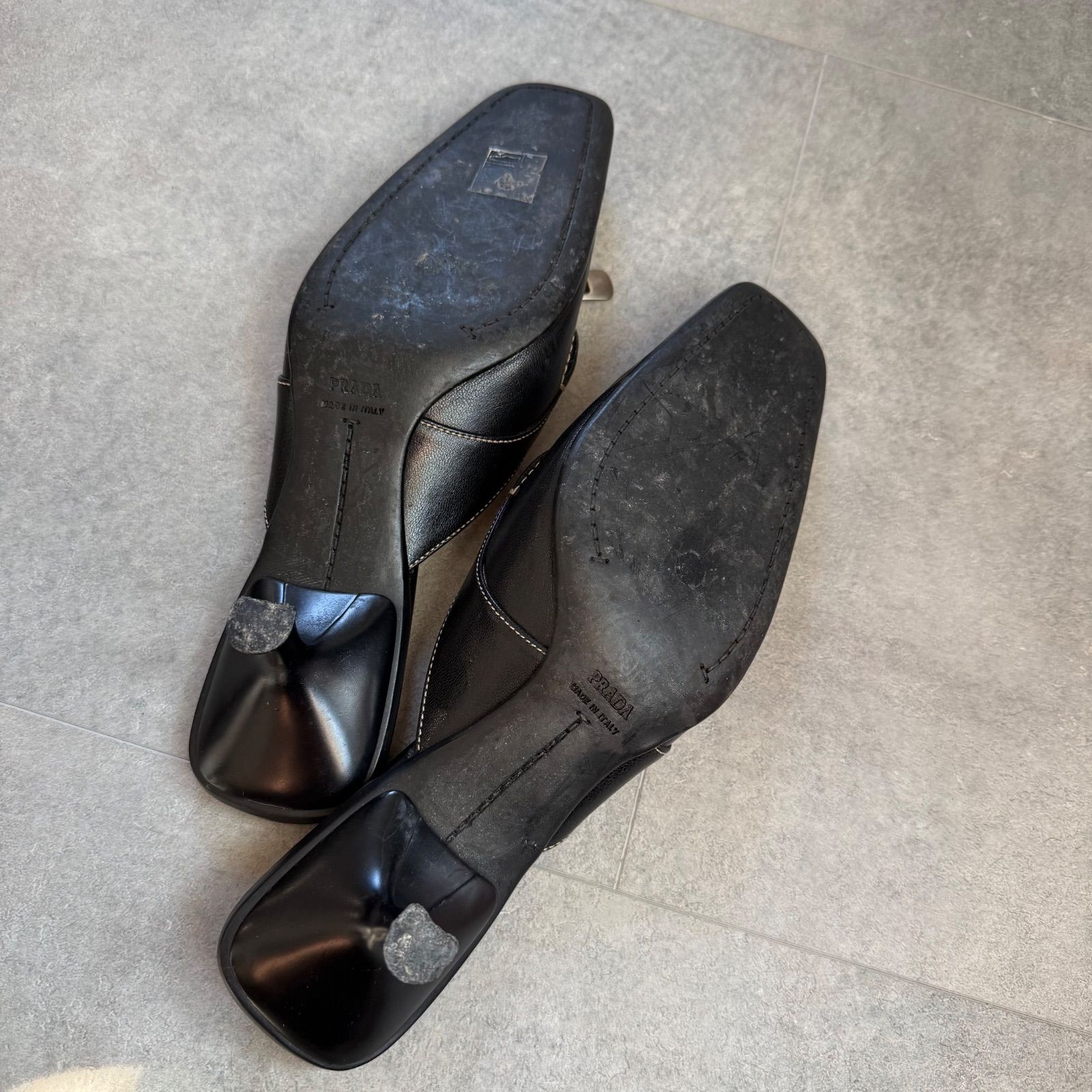 PRADA プラダ ロゴリボン レザーサンダル ブラック ミュール 37 