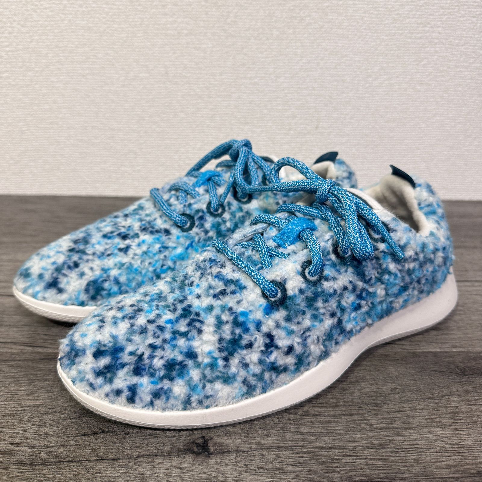 未使用 オールバーズ Allbirds レディース ウールランナーフラフ 
