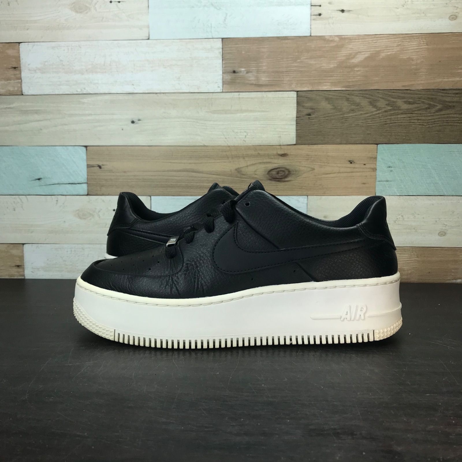 NIKE AIR FORCE 1 SAGE LOW エア フォース 1 セージ ロー カット 