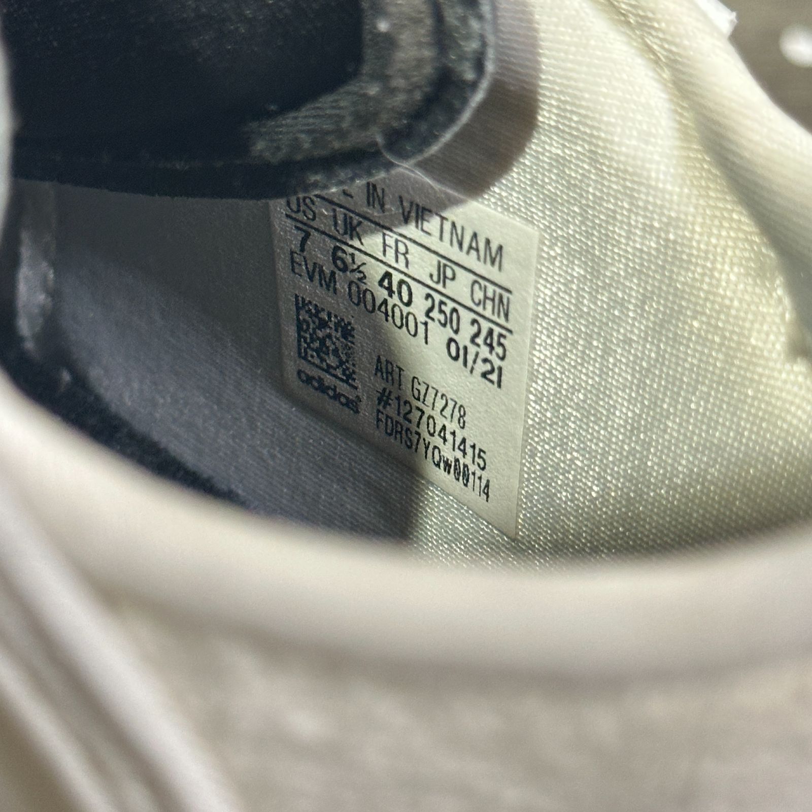 adidas Ozweego Celox オズウィーゴセロックス GZ7278 スニーカー 25cm