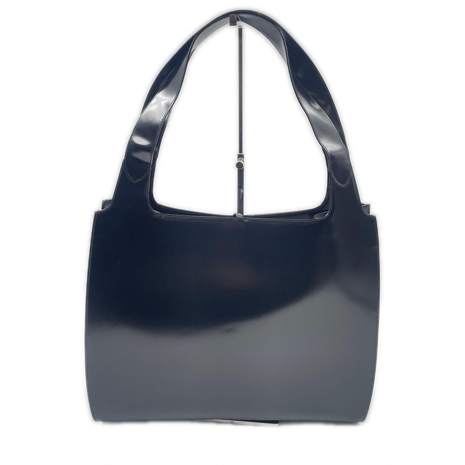 Salvatore Ferragamo サルヴァトーレフェラガモ パテントレザー トート