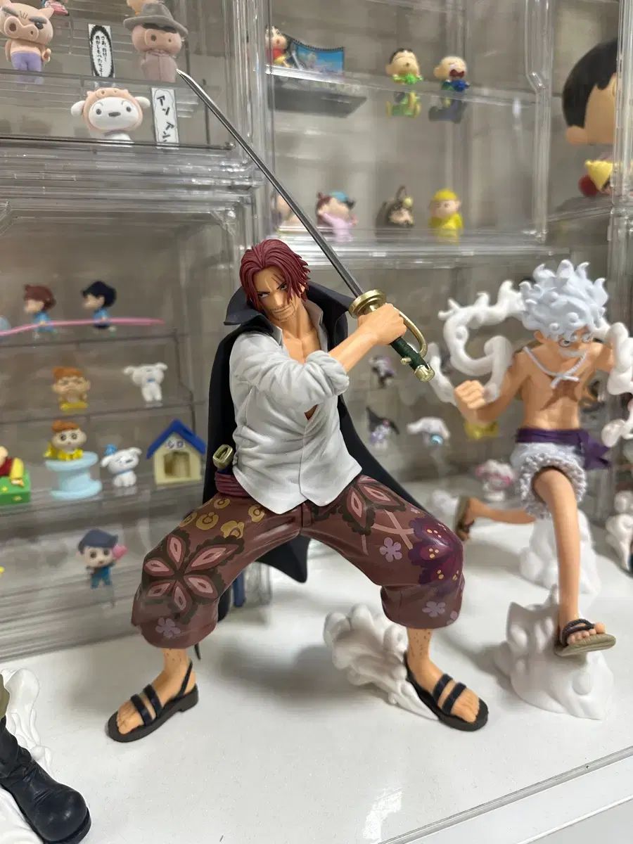 ONE PIECE シャンクス Grandista（グランディスタ）フィギュア - メルカリ