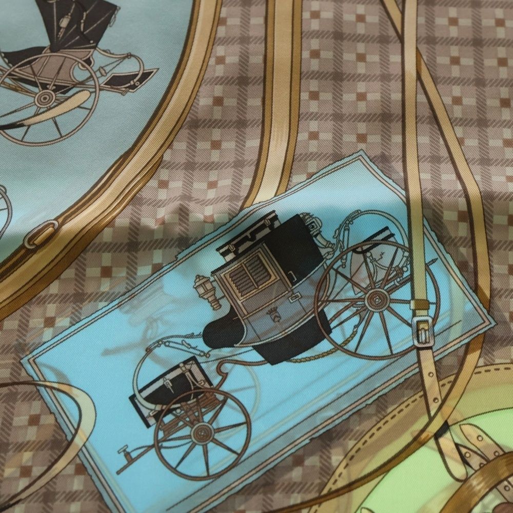 HERMES (エルメス) カレ70 馬車の変遷 総柄 シルクスカーフ マルチ