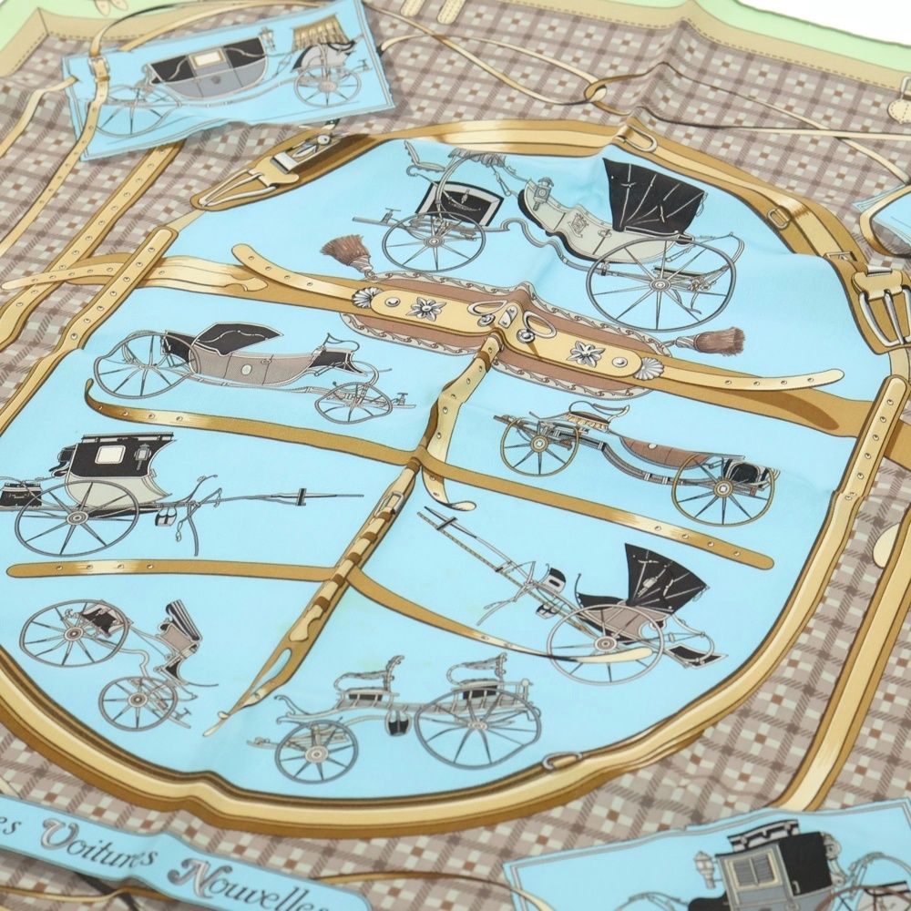 HERMES (エルメス) カレ70 馬車の変遷 総柄 シルクスカーフ マルチ