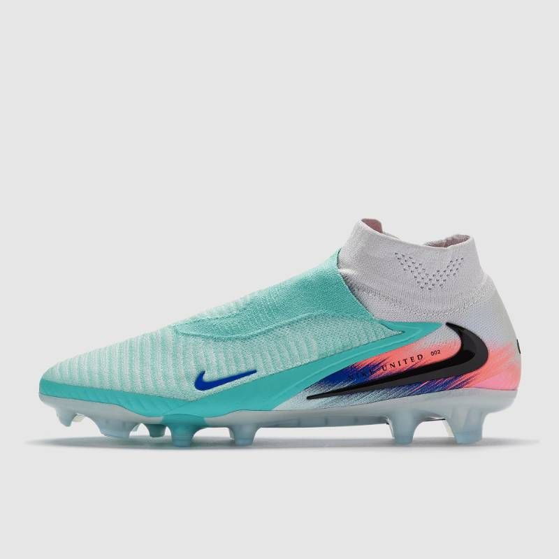 送料無料・匿名配送】Nike ナイキ サッカースパイク Phantom 6 Elite