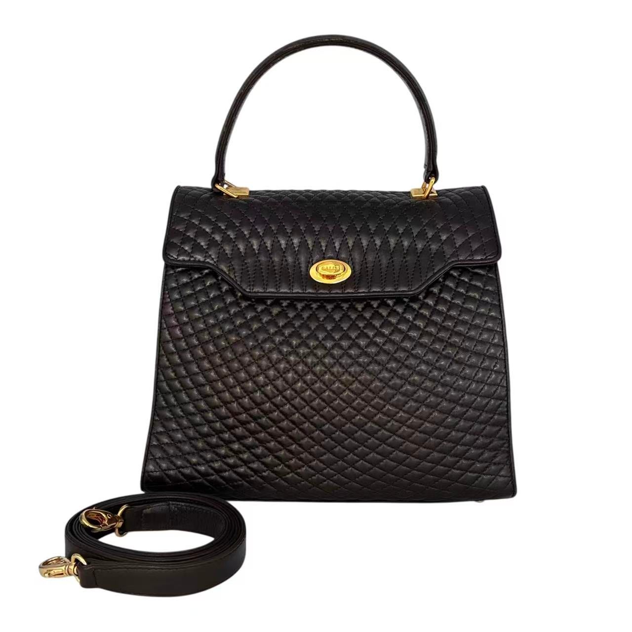 美品 BALLY バリー ハンドバッグ ショルダーバッグ キルティング 2way