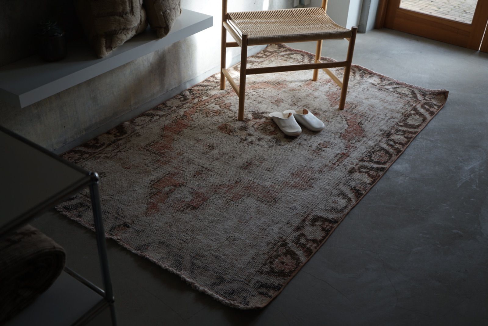 ヴィンテージラグ トルコ イスパルタ ブラウン、コーラルピンク 1970