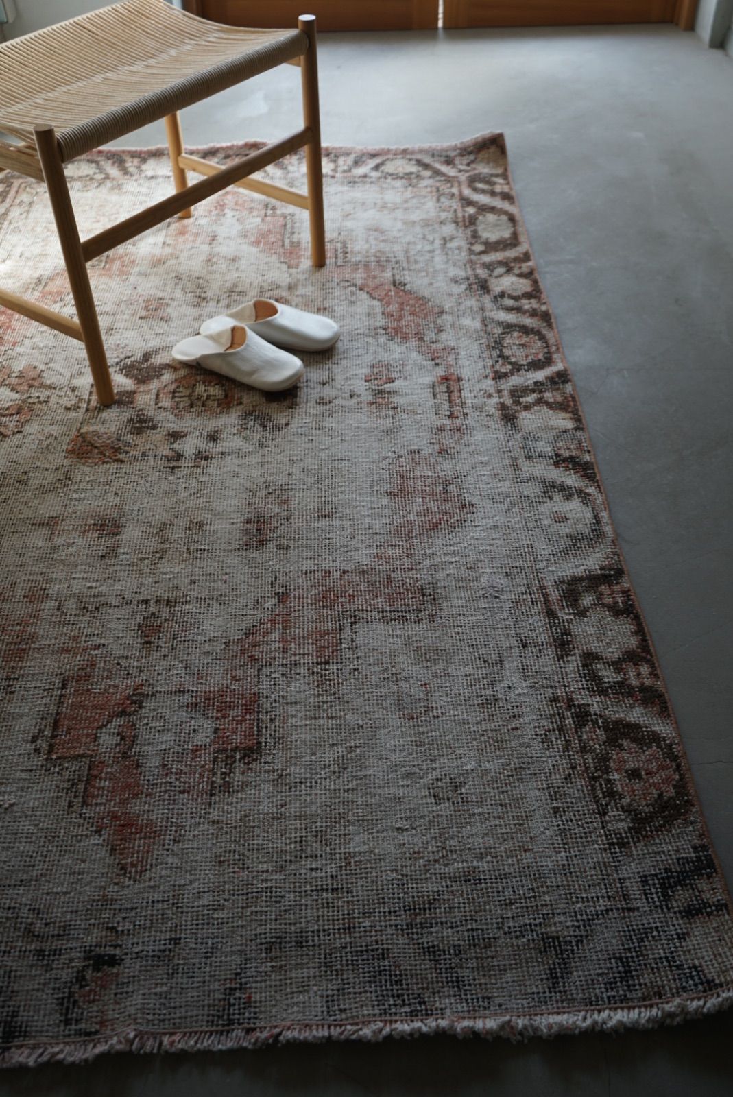 ヴィンテージラグ トルコ イスパルタ ブラウン、コーラルピンク 1970